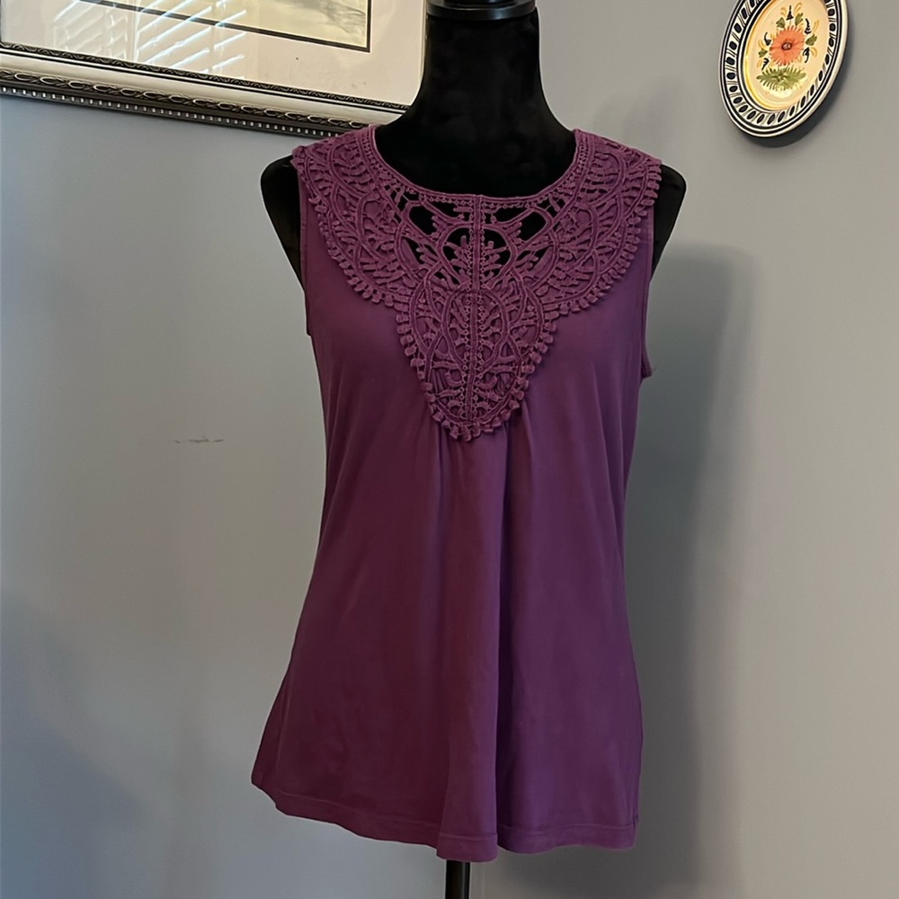 Lace Panel Sleeveless Top